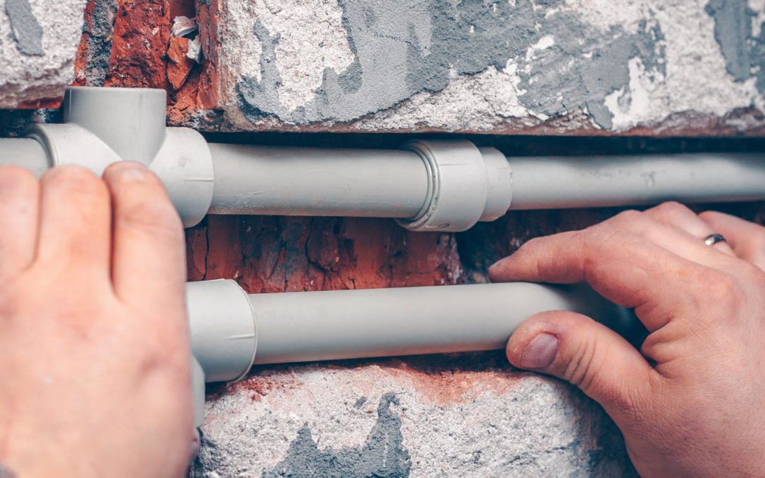 HOW TO KNOW WHEN IT’S TIME TO REPLACE YOUR PIPES